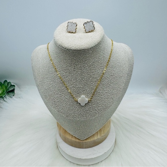 The Trio Jewelry Bundle - Ivory Coast White & Gold - Picture 2 of 7